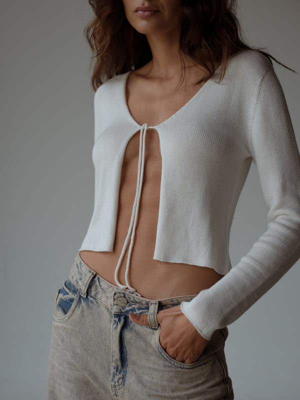LONG SLEEVE UP SWEATER  - SOFT WHITE