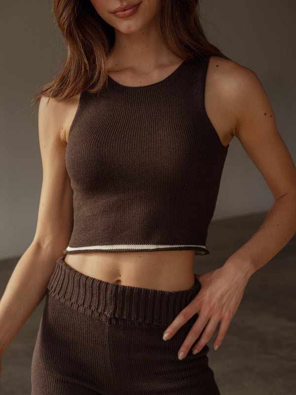 CONTRAST KNIT CROP TOP - ESPRESSO & CREAMY