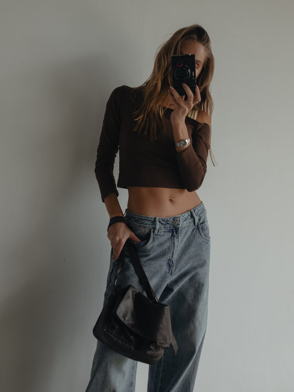 ONE SHOULDER LONG SLEEVE - ESPRESSO