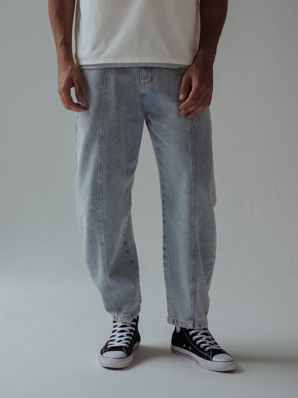 BAGGY FIT JEAN - NEW SOFT BLUE