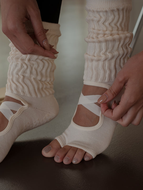 BALANCE GRIP SOCKS - IVORY
