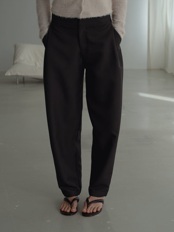 BARREL TAIL PANT - BLACK