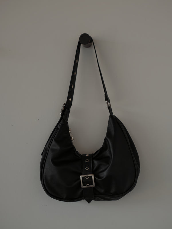 BELT BAG - BLACK