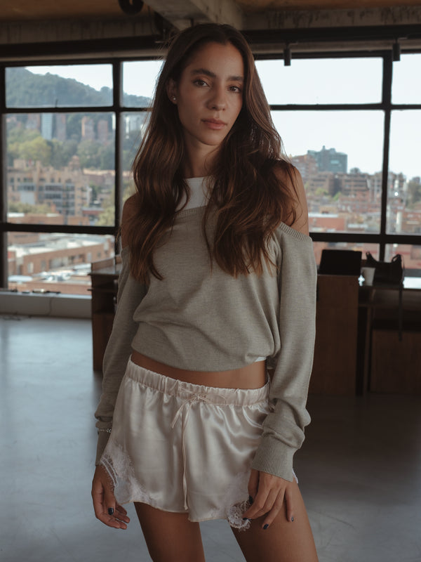 BLONDE MINI SHORT - SOFT WHITE