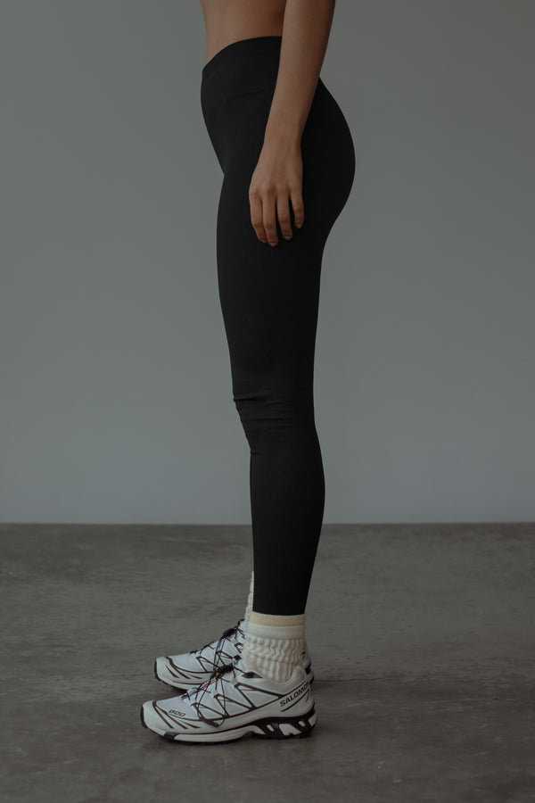 BOLD SEAMLESS LEGGINGS - SHADOW
