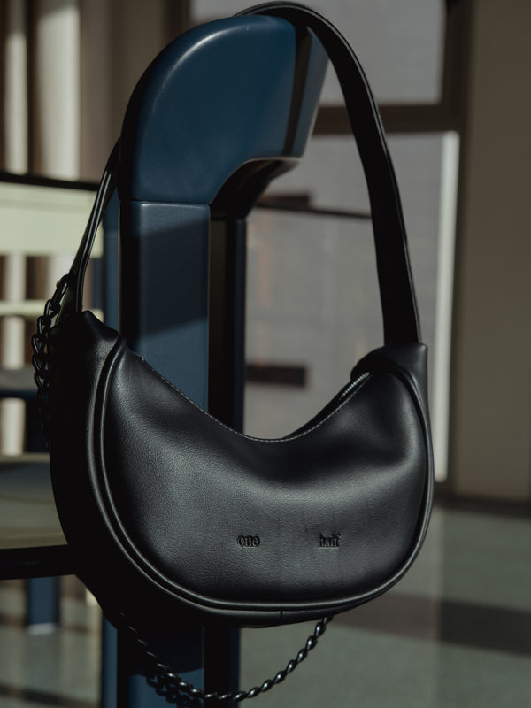 CHAIN BAG - BLACK