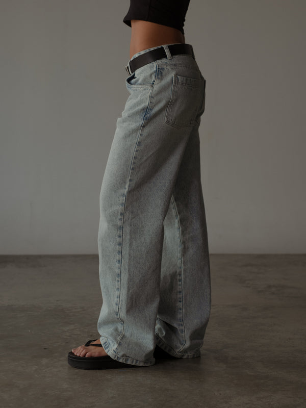 CAMPUS STRAIGHT JEAN - NEW SOFT BLUE