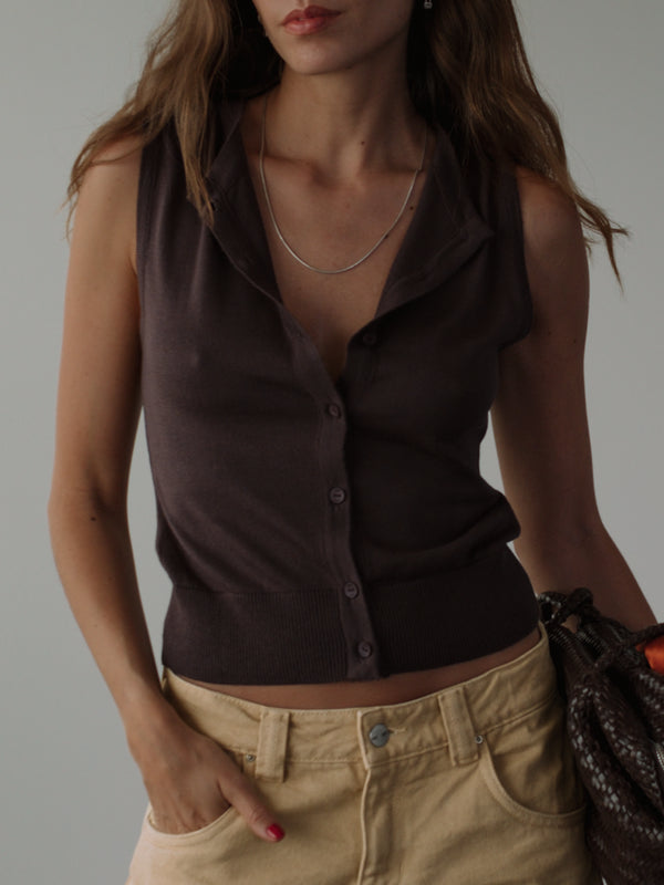 CLASSIC BUTTON KNIT VEST - BROWN