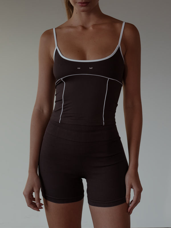 CONTRAST SLIM TANK - BROWN