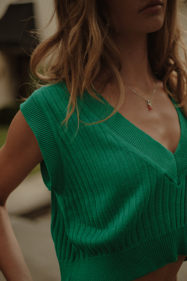 CROP KNIT VEST - BRIGHT GREEN