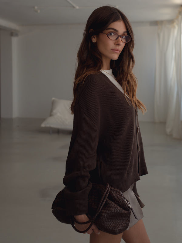 EASE KNIT CARDIGAN - BROWN