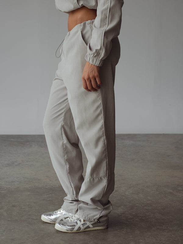 FLOW PANTS - LIGHT GRAY