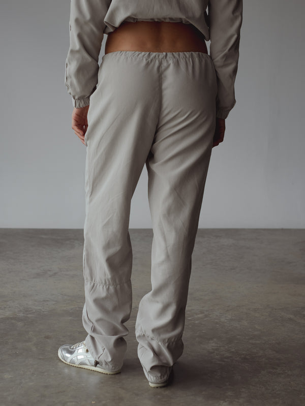 FLOW PANTS - LIGHT GRAY