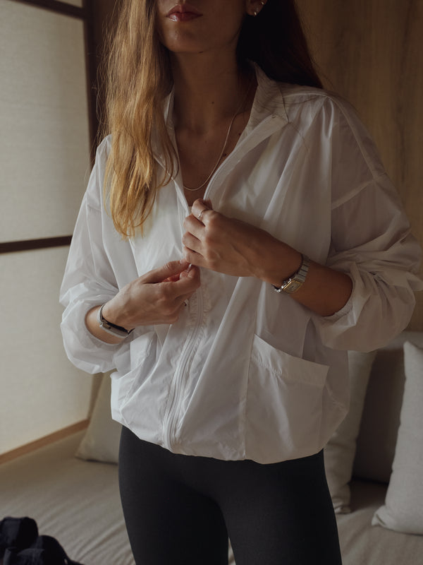 FUNNEL INVISIBLE NECK JACKET - WHITE
