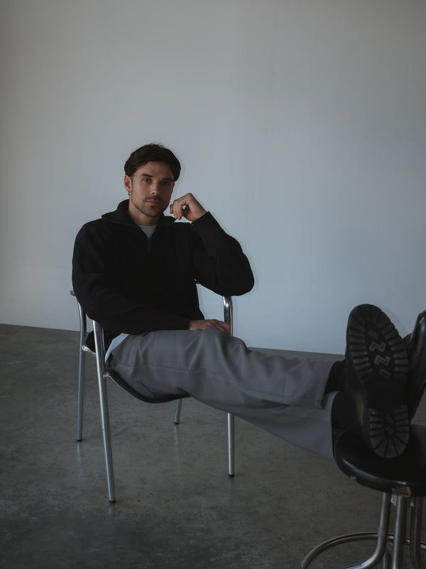 MEN TIMELESS STRAIGHT PANTS - GRAY