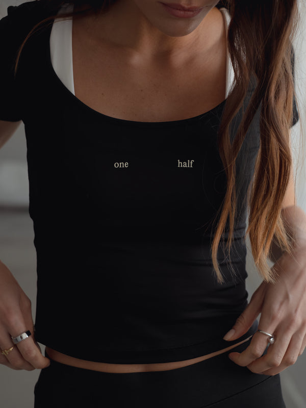 HIGH TECH COVER TOP - BLACK