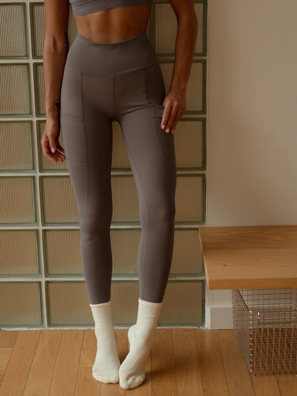 HIKE PRO SOCKS - SOFT WHITE