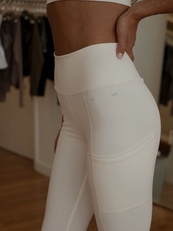 HIKING LEGGINGS - IVORY