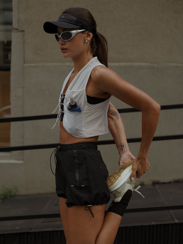HIKING VEST - SOFT WHITE