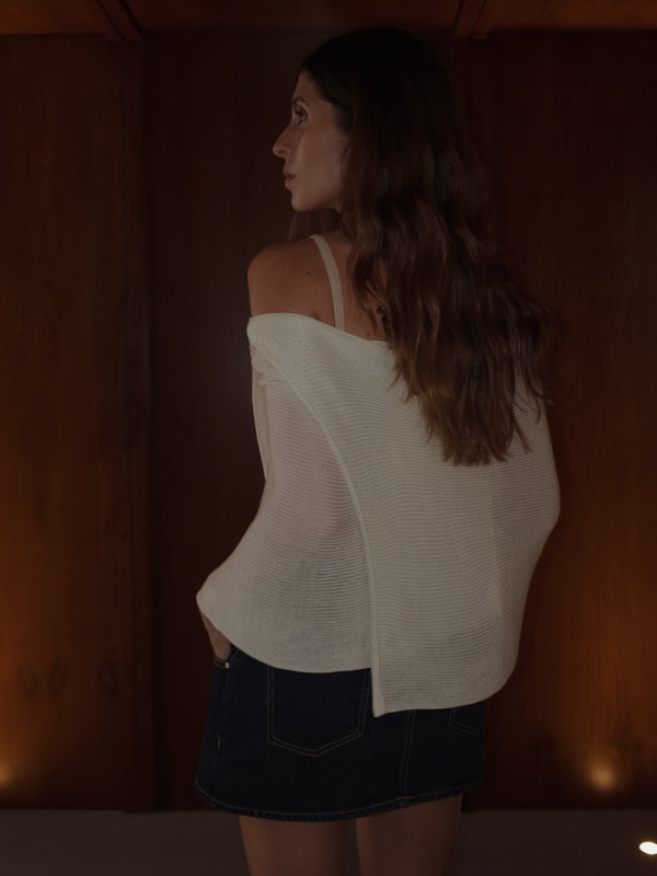 KNIT PONCHO - VANILLA