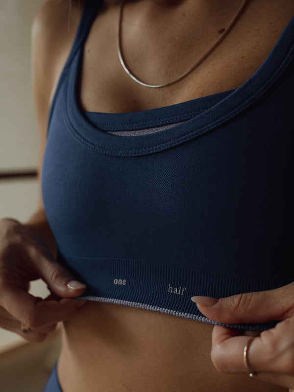 LAYER SEAMLESS TOP - MIDNIGHT JASPE