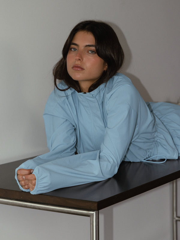 LIGHT WINDBREAKER - BABY BLUE