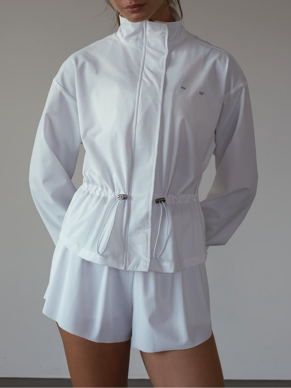 LIGHT WINDBREAKER - SOFT WHITE