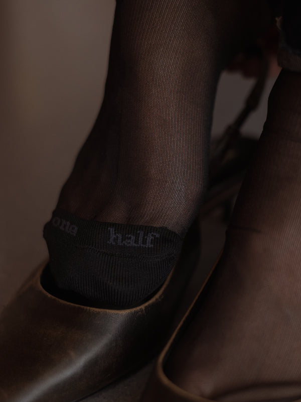 MESH SOCKS - BLACK