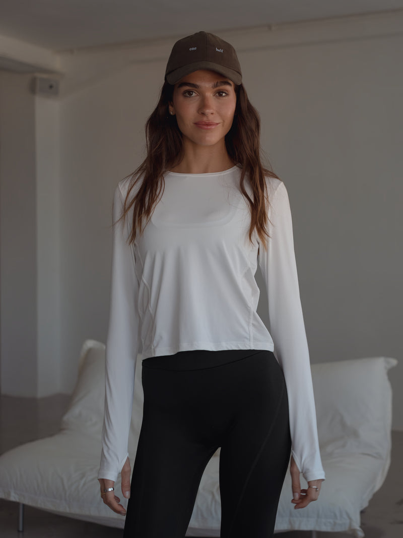 MOTION LONG SLEEVE T-SHIRT - CREAMY