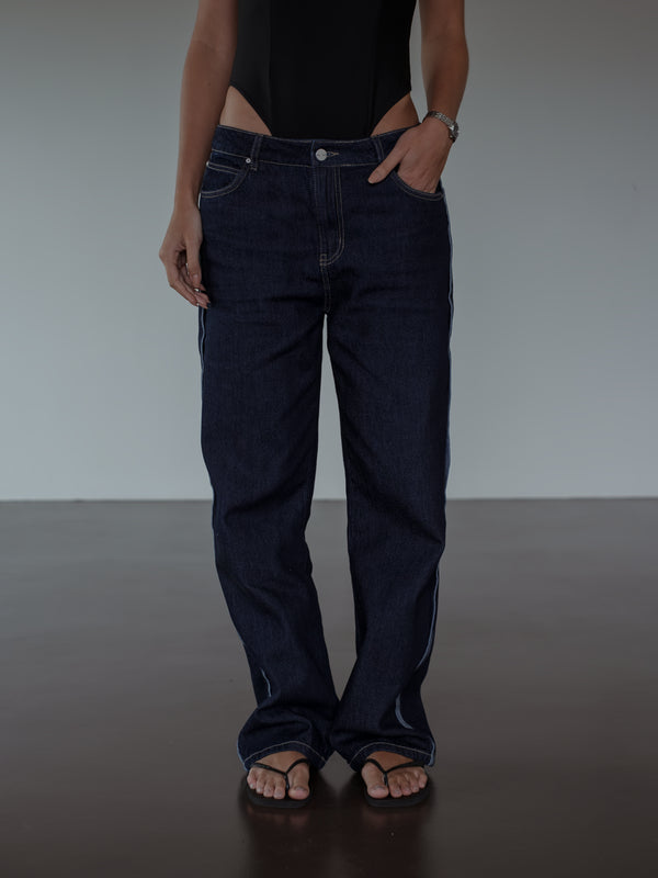 NICOLE STRAIGHT JEAN - DARK INDIGO BLUE