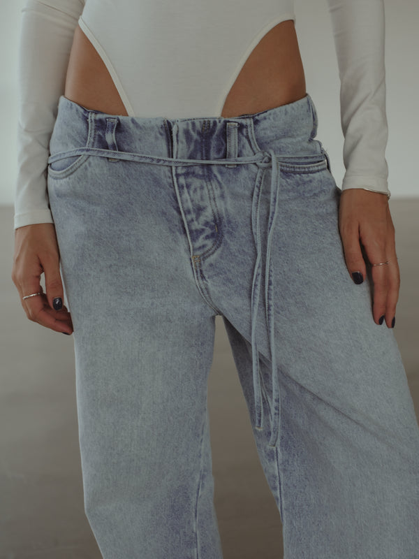 NO WAIST STRAIGHT JEAN - OLD LIGHT BLUE