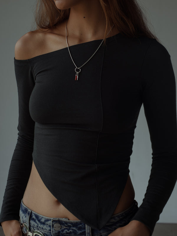 OPEN NECK LONG SLEEVE - BLACK