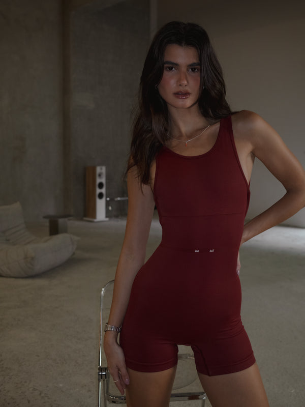 OPEN STRAPS SEAMLESS UNITARD - SOLID ROBUST RED