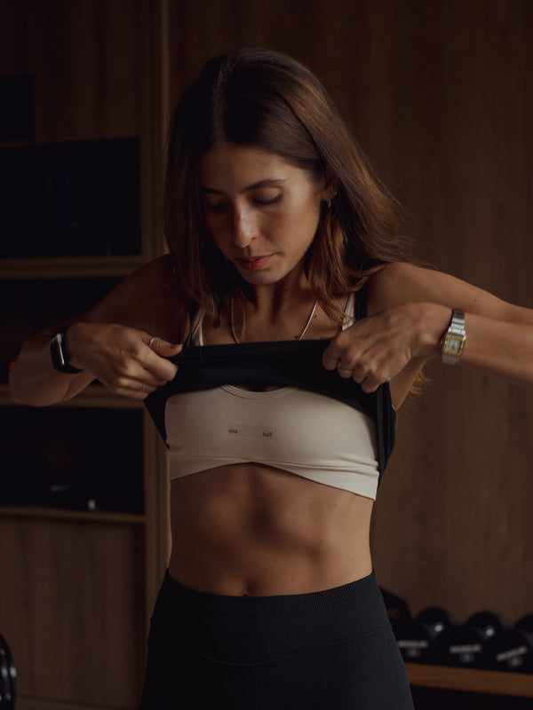 OVERLAY SEAMLESS CROP TOP - VANILLA