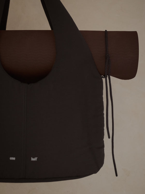 PEBBLE BAG - BROWN