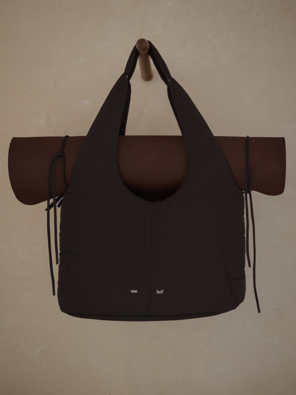 PEBBLE BAG - BROWN