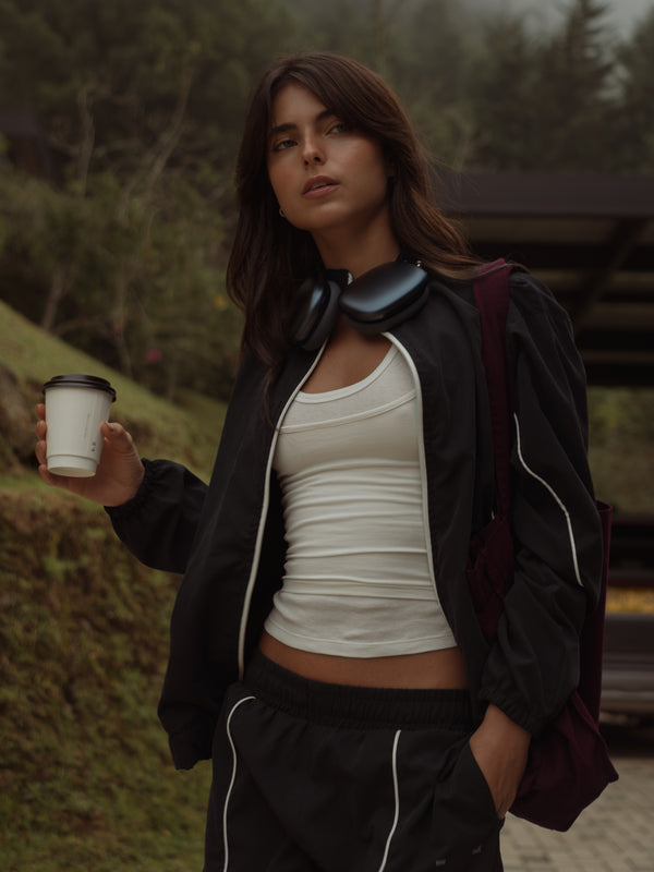 RETRO WINDBREAKER - BLACK