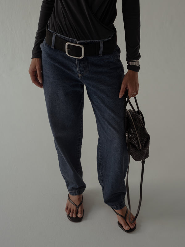 SARTORIAL BARREL JEAN - SPACE BLUE