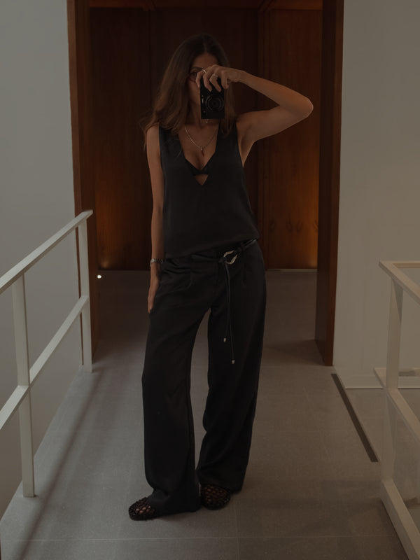 SATIN BASIC TANK TOP - BLACK