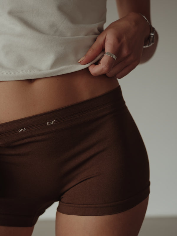 SEAMLESS MINI BOXER - SEPIA