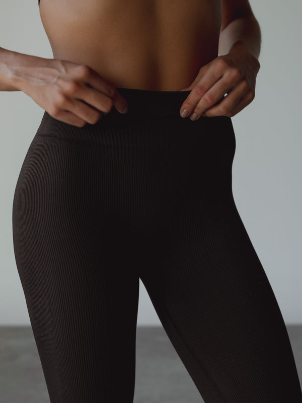 BLAZE SEAMLESS LEGGINGS - SHADOW