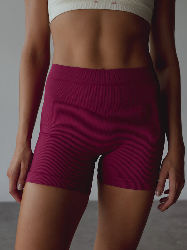 BLAZE SEAMLESS MINI SHORT - RASPBERRY