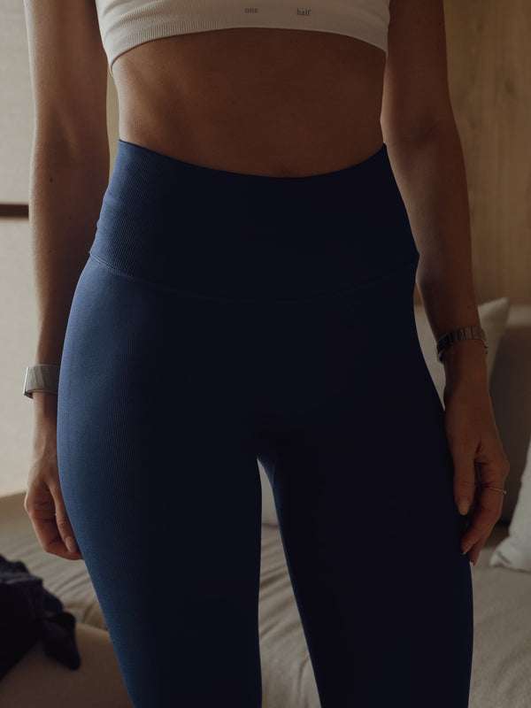 SHAPER SEAMLESS LEGGINGS - MIDNIGHT