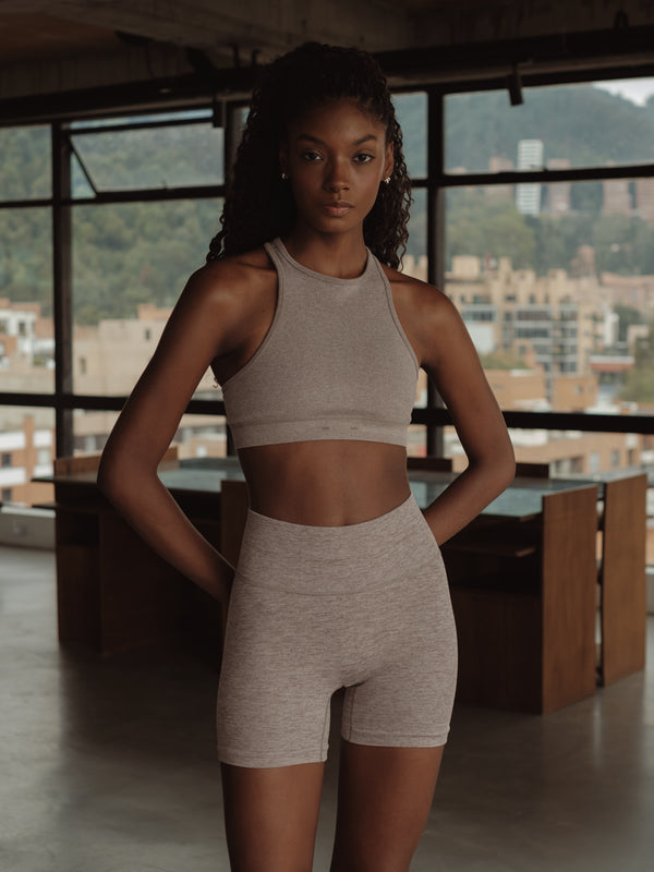 SHAPER SEAMLESS SHORT - CHIPS