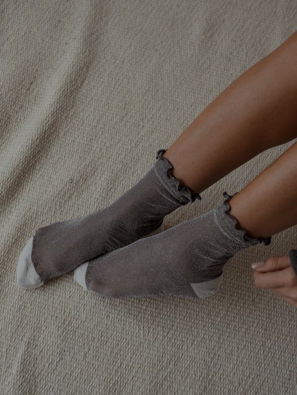 SHIMMER MESH SOCKS - SHINY GRAY