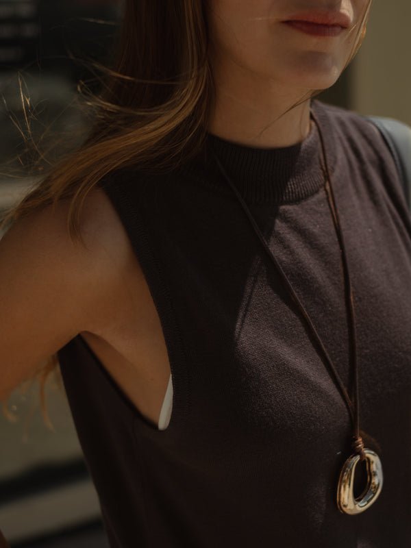 SOFT HIGH NECK - BROWN