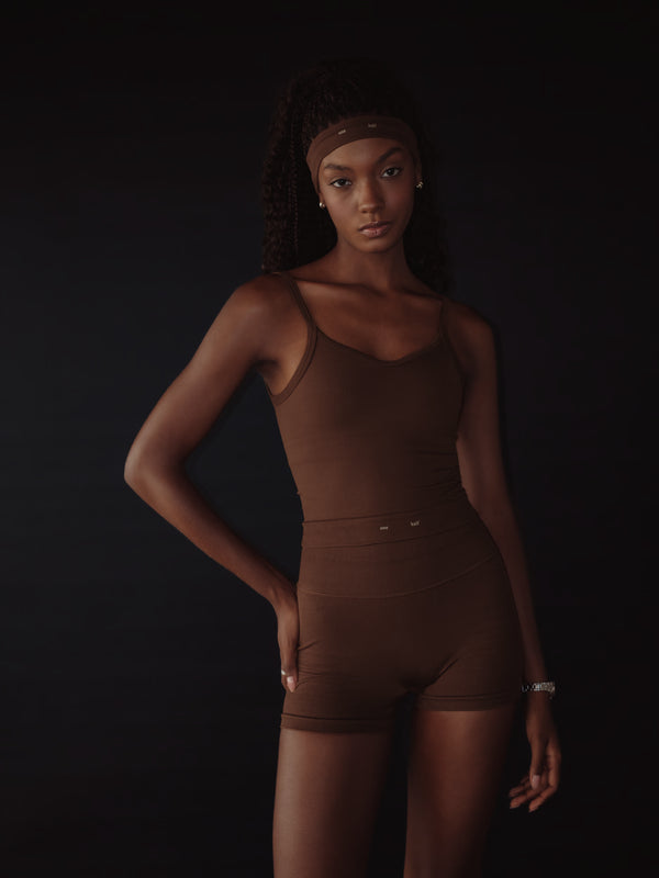 SOFT SEAMLESS TANK TOP  - SEPIA