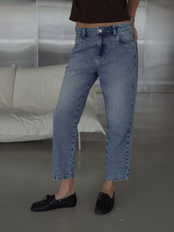 SPLIT TONE ANKLE JEAN - OLD LIGHT BLUE