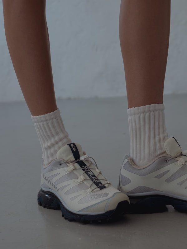 STEADY SOCKS - SOFT WHITE