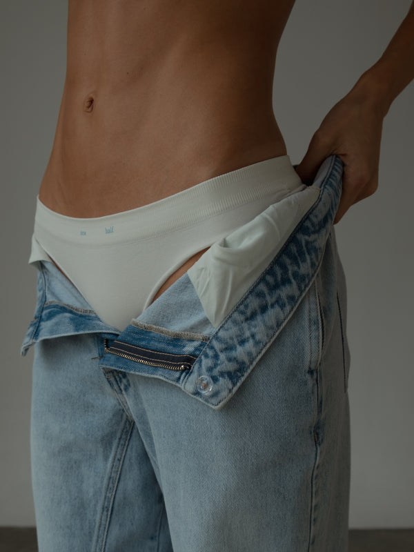 STRETCHY SEAMLESS THONG - SOFT WHITE